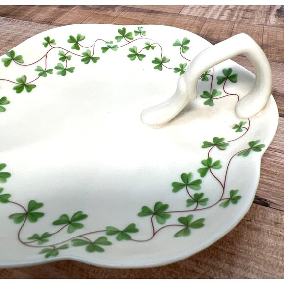 Irish Shannon China Clover Design Handled Plate White & Green Porcelain Vintage - Picture 3 of 4